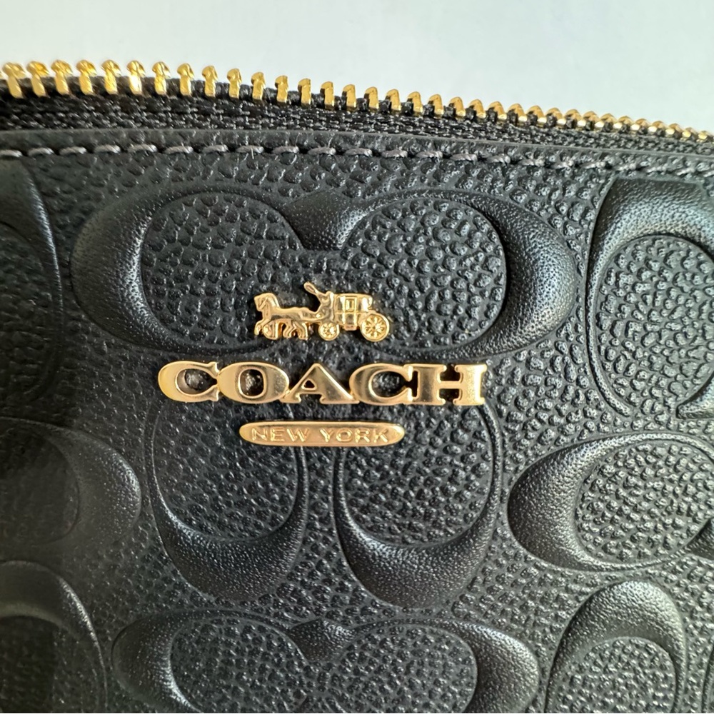 Coach Black Embossed Signature Leather Wristlet - Picture 12 of 15